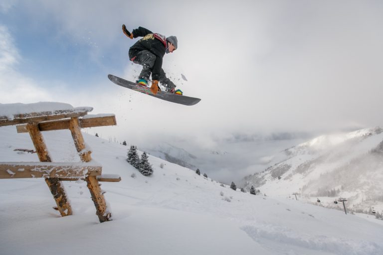 7 Best Snowboard Brands for the 2023 Season